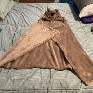Cozy Bear HB Hooded Kids Blanket - Brown